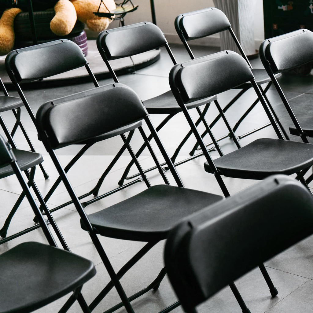Black Plastic Folding Chairs 10 Pack T739
