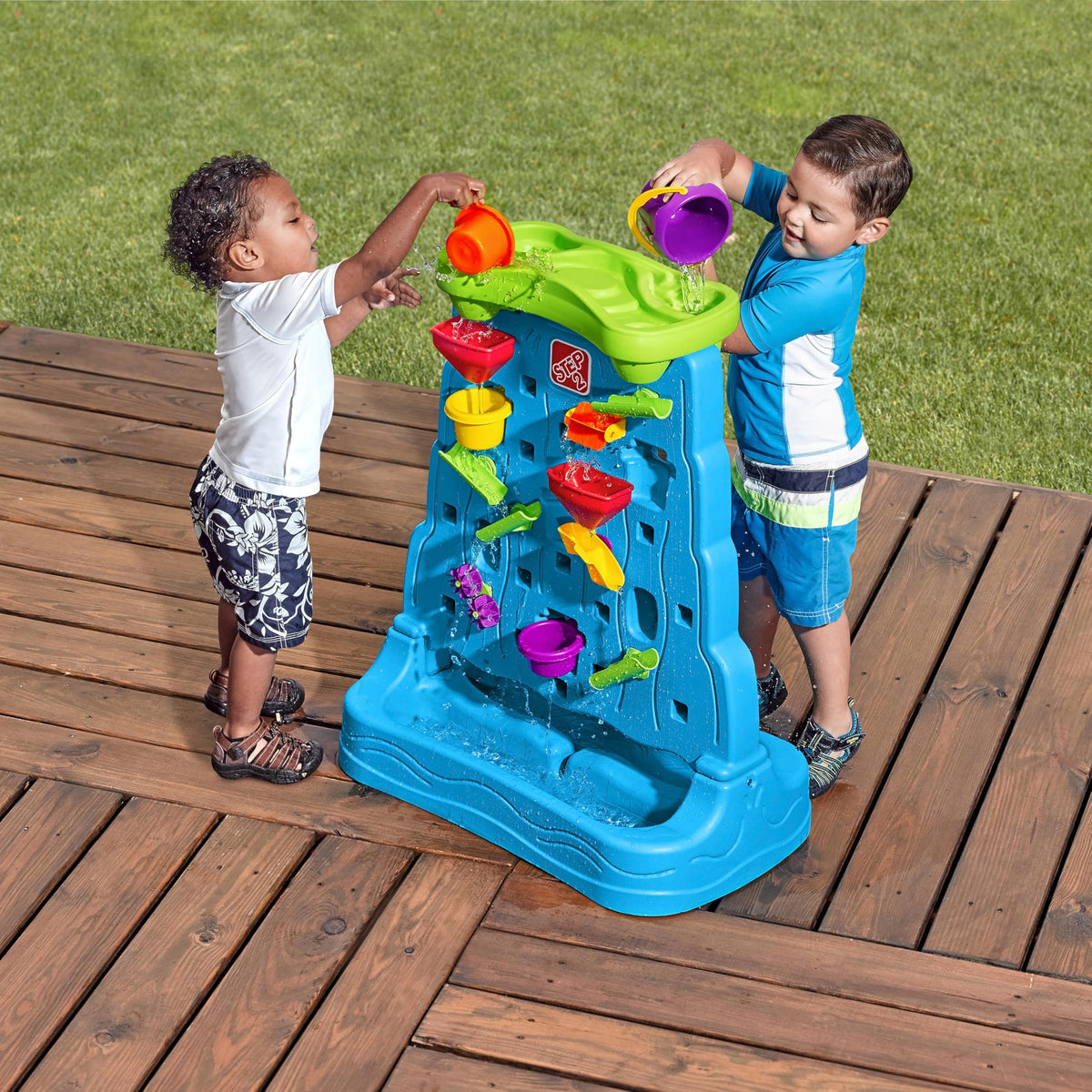 Double-Sided Water and Sand Activity Table, 13 Piece V72977