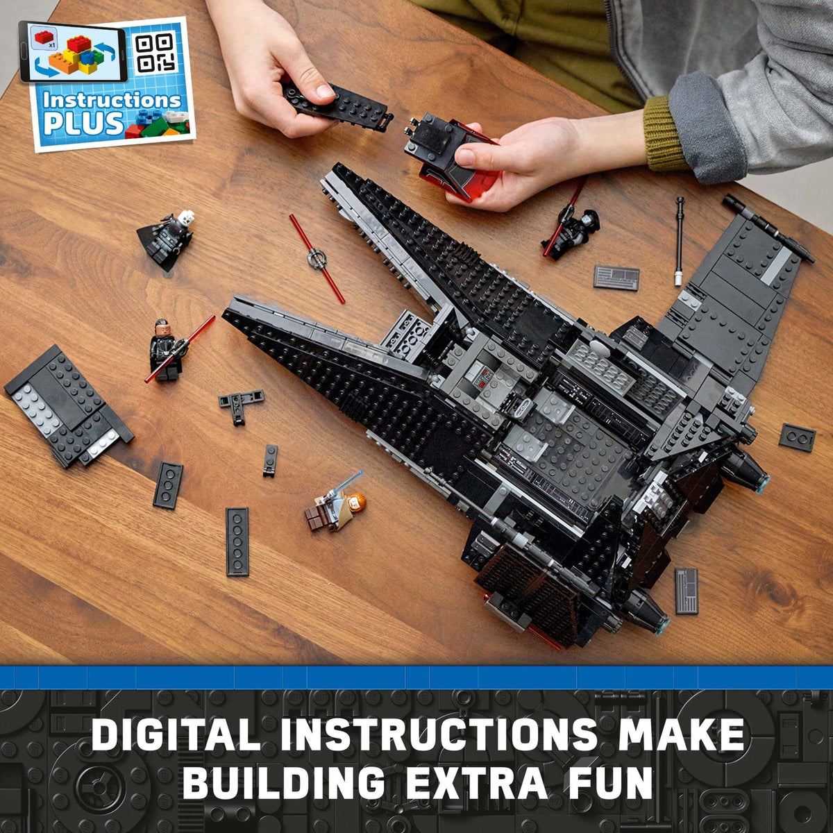 Buildable Toy Starship with Blue and Double-Bladed Red Lightsabers Z528524